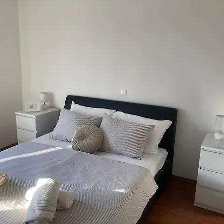 Apartment Nest - Sandra&david *